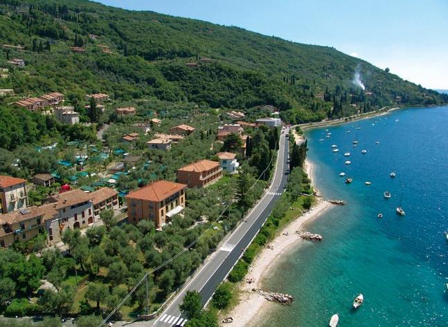 Hotel San Faustino Torri Del Benaco Exterior foto